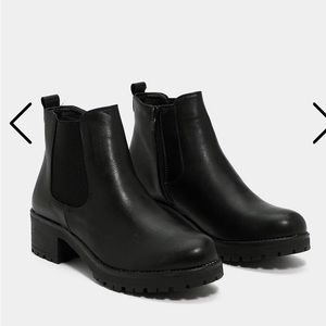Low Block Heel Chelsea Boot